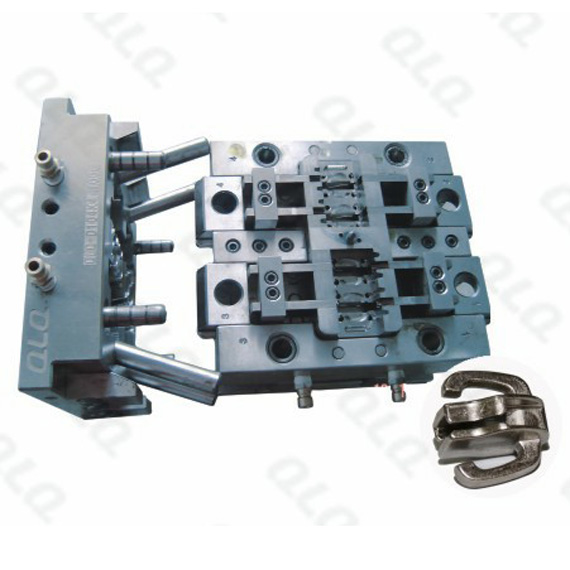 D104 Double puller Non-lock Slider Body Mould