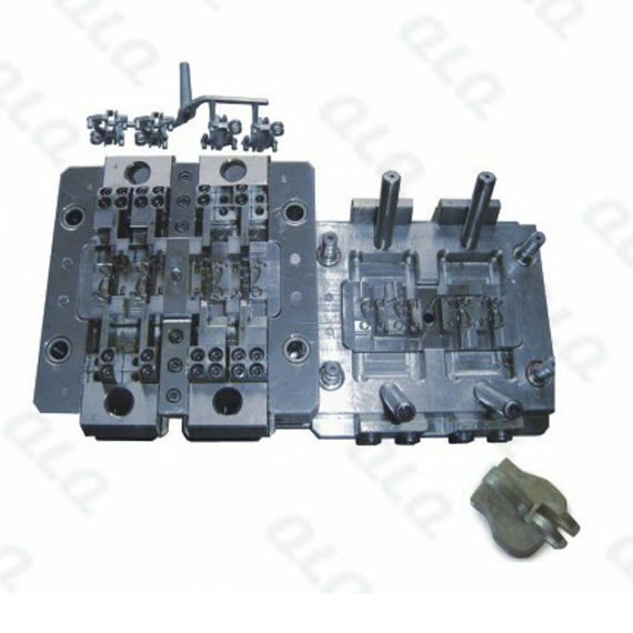 N106 Key-hole non-lock Slider Body Mould