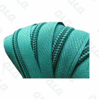 Nylon Zipper Production