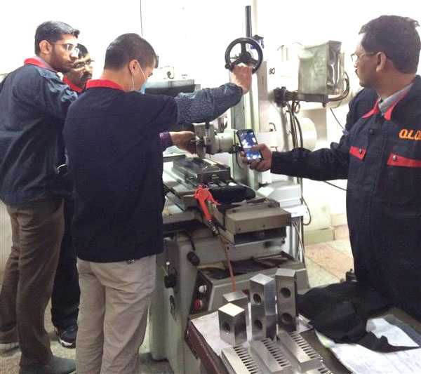 Pakistan Client in QLQ Mould Factory