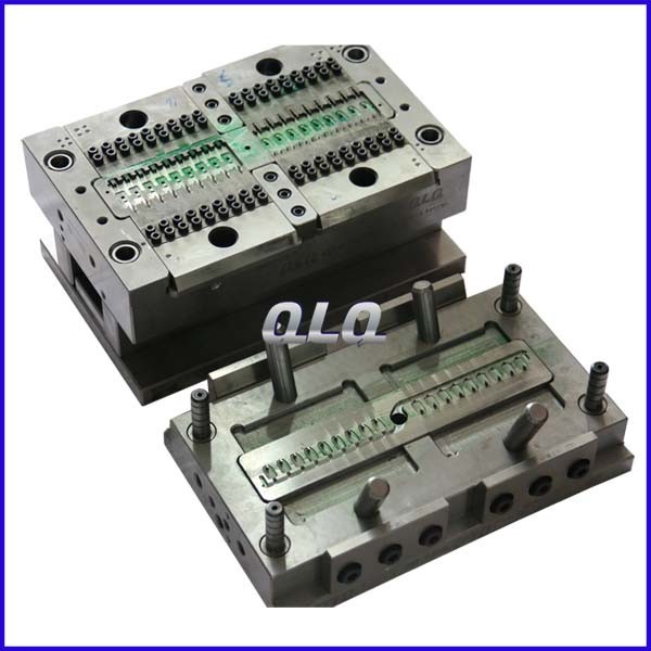 No.3# Slider Plastic Injection Mould for Nylon Vehicle Mould 100 Tons Slider Plastic Injection Machin