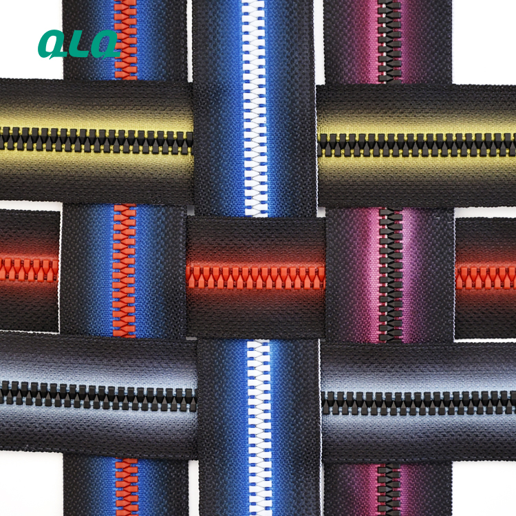 Wholesale Custom 5# 8# 10# Plastic Zipper Long Chain Plastic Zipper With Custom Special Teeth For Bag