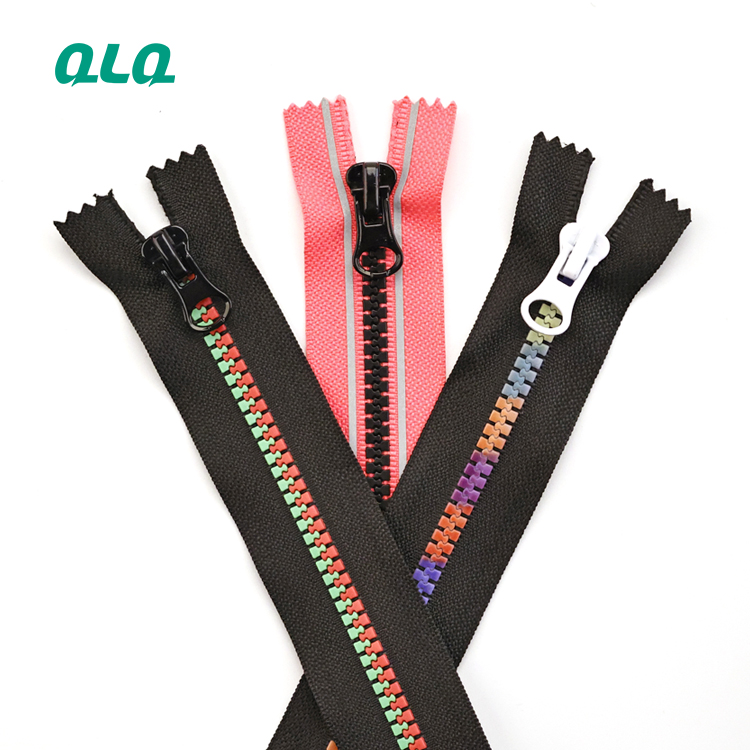 Factory Custom Colorful Plastic Finished Zipper No.3 No.5 Zipper For Bags